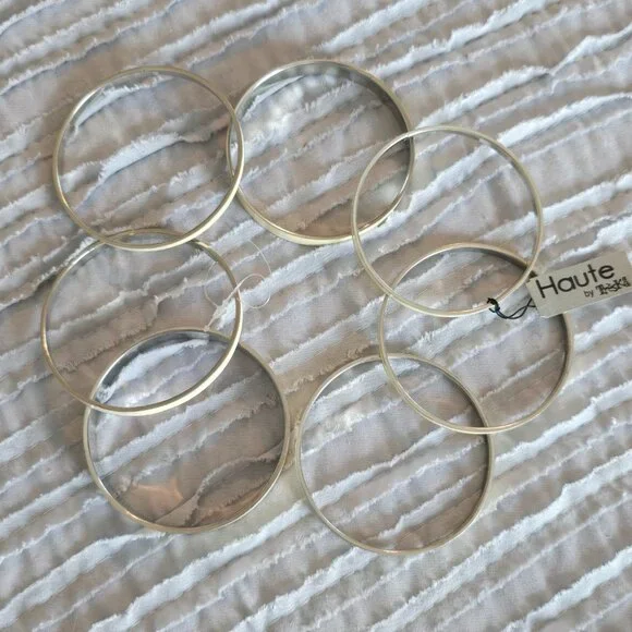 Set of 7 Creme Bangle Bracelets Haute by Treska NWT - Picture 8 of 13